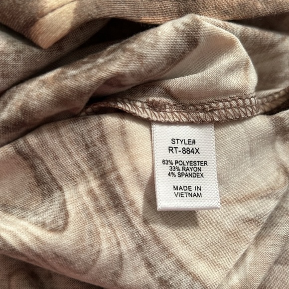 NWOT Zenana Hi-low Blouse in Mocha Marble - Picture 6 of 6